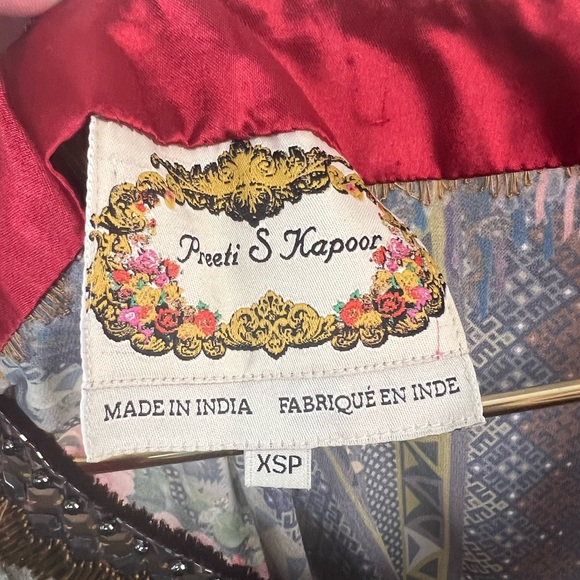 Preeti S Kapoor Sahira Peasant Top, XSP - Picture 9 of 10